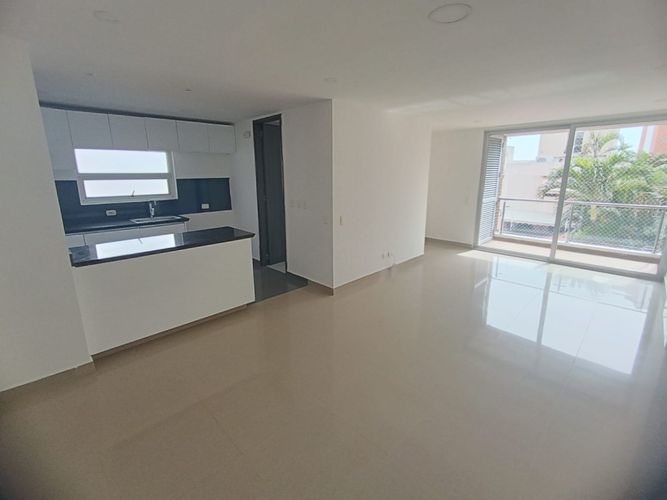 Apartamento de 3 alcobas en venta en Altos De Riomar, Barranquilla, 115 m² · foto 2 de 22