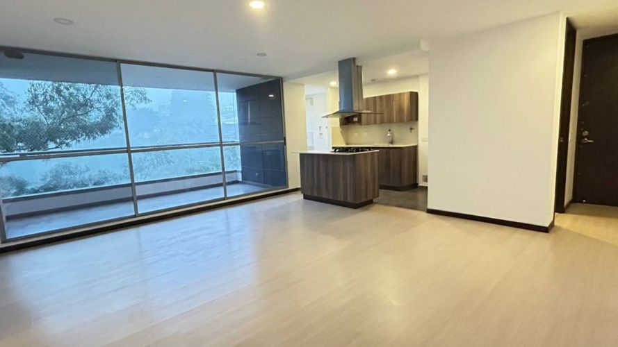 Apartamento de 3 alcobas en arriendo en Zuñiga, Medellín, 105 m² · foto 3 de 24