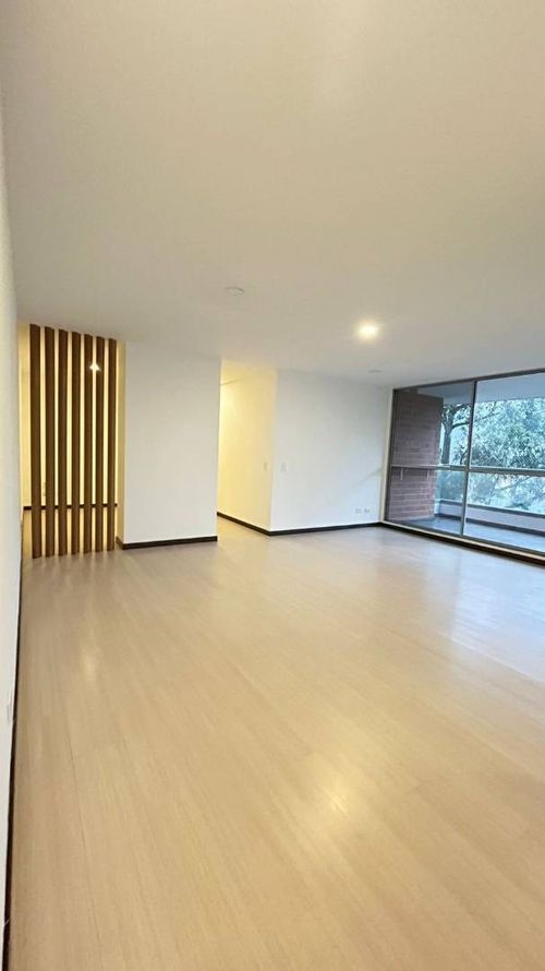 Apartamento de 3 alcobas en arriendo en Zuñiga, Medellín, 105 m² · foto 4 de 24