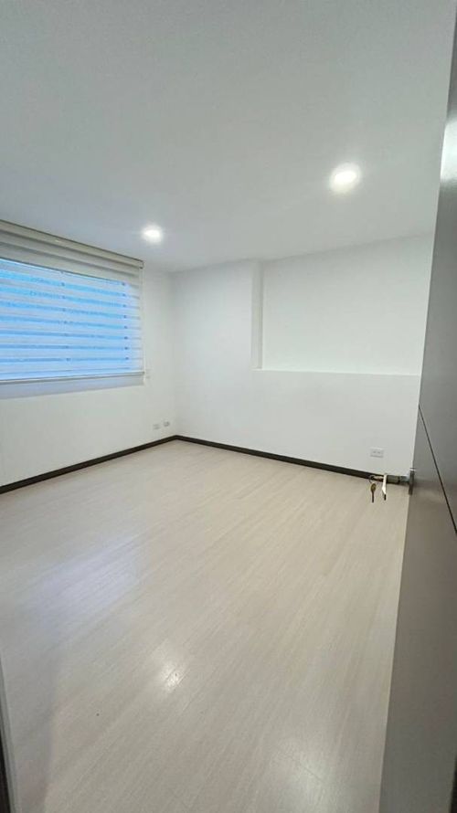 Apartamento de 3 alcobas en arriendo en Zuñiga, Medellín, 105 m² · foto 7 de 24