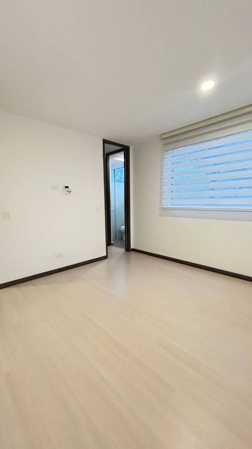 Apartamento de 3 alcobas en arriendo en Zuñiga, Medellín, 105 m² · foto 8 de 24