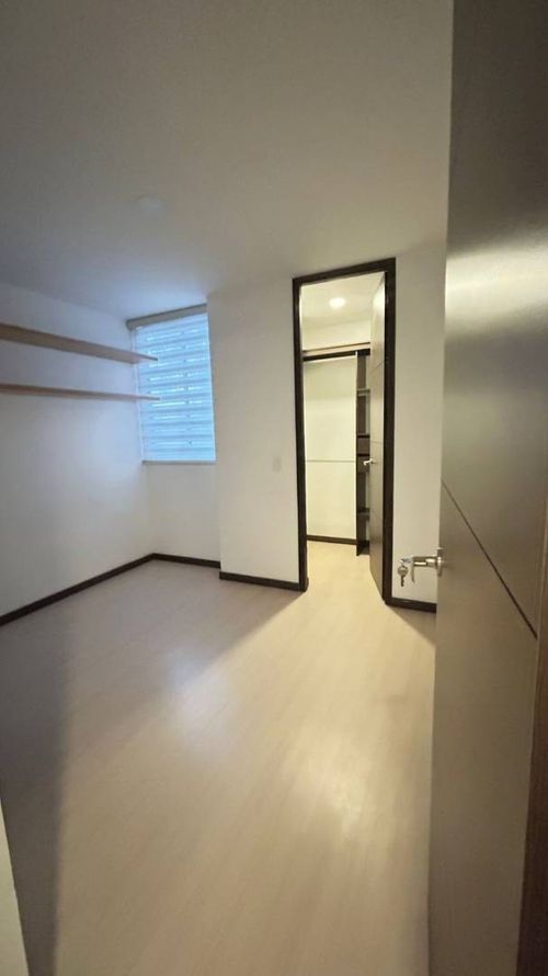 Apartamento de 3 alcobas en arriendo en Zuñiga, Medellín, 105 m² · foto 16 de 24