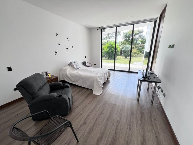 Casa de 4 alcobas en venta en Llano Grande, Rionegro, 423 m² · foto 9 de 24