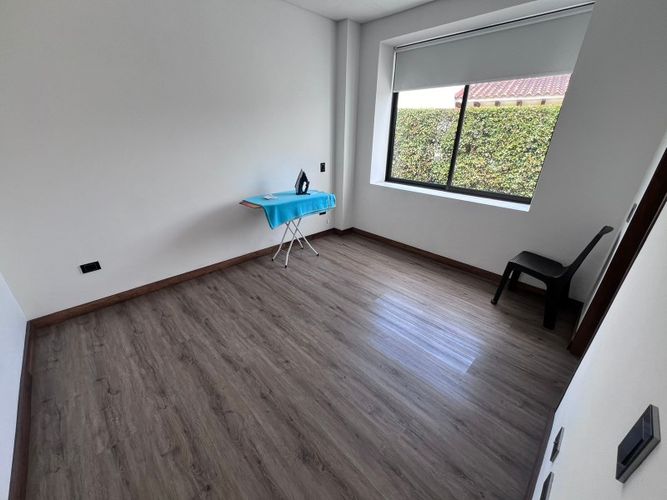 Casa de 4 alcobas en venta en Llano Grande, Rionegro, 423 m² · foto 12 de 24