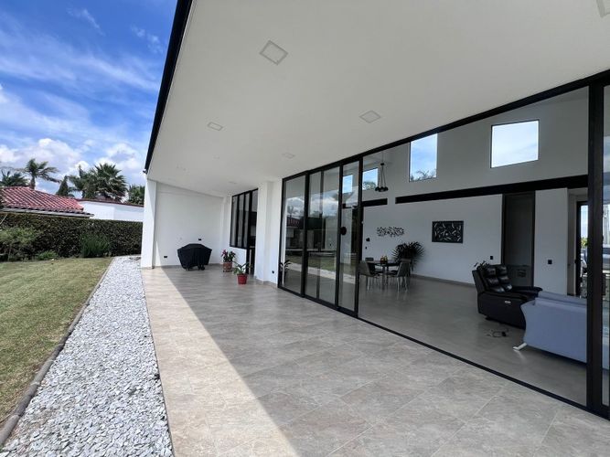 Casa de 4 alcobas en venta en Llano Grande, Rionegro, 423 m² · foto 19 de 24