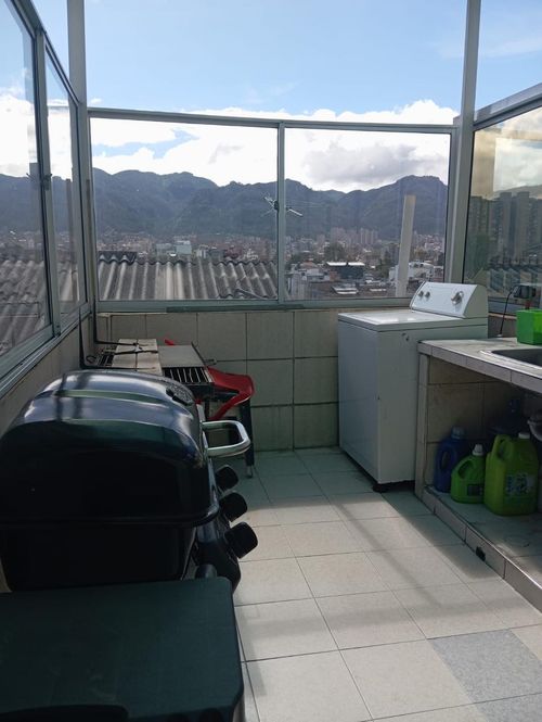 Apartamento de 4 alcobas en venta en Los Alcazares, Bogotá, 95 m² · foto 3 de 24