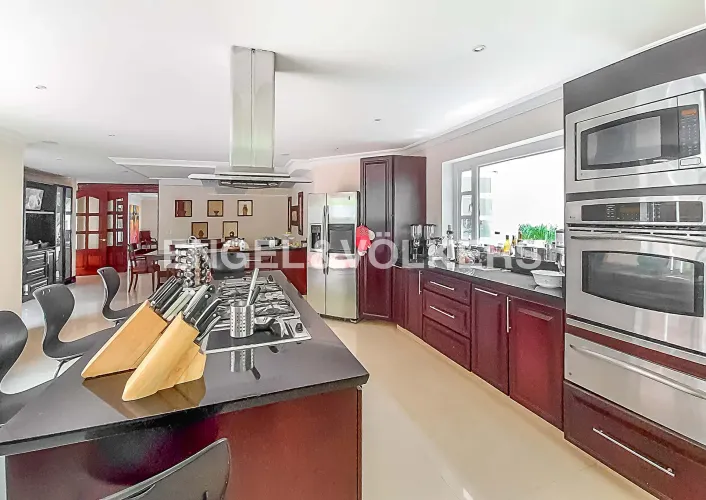 Casa de 4 alcobas en venta en Guaymaral, Bogotá, 815 m² · foto 9 de 20