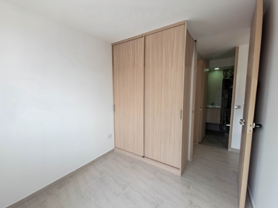 Apartamento en venta en Algarra Iii, Zipaquirá · foto 4 de 8