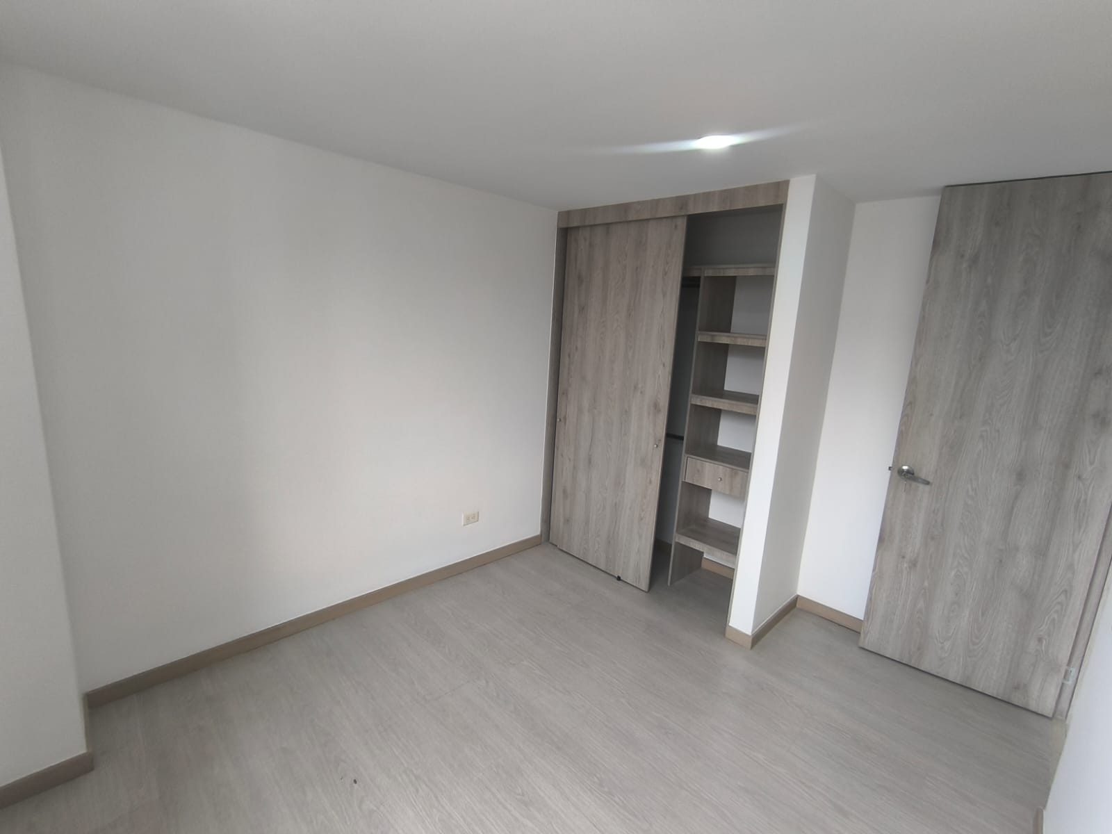 Apartamento en venta en Las Antillas, Envigado · foto 11 de 13