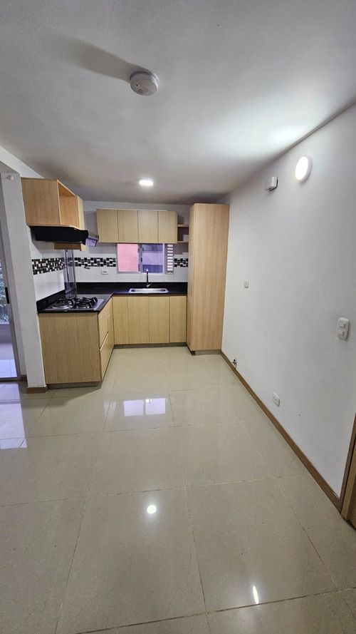Apartamento de 3 alcobas en venta en Las Antillas, Envigado, 64 m² · foto 5 de 14