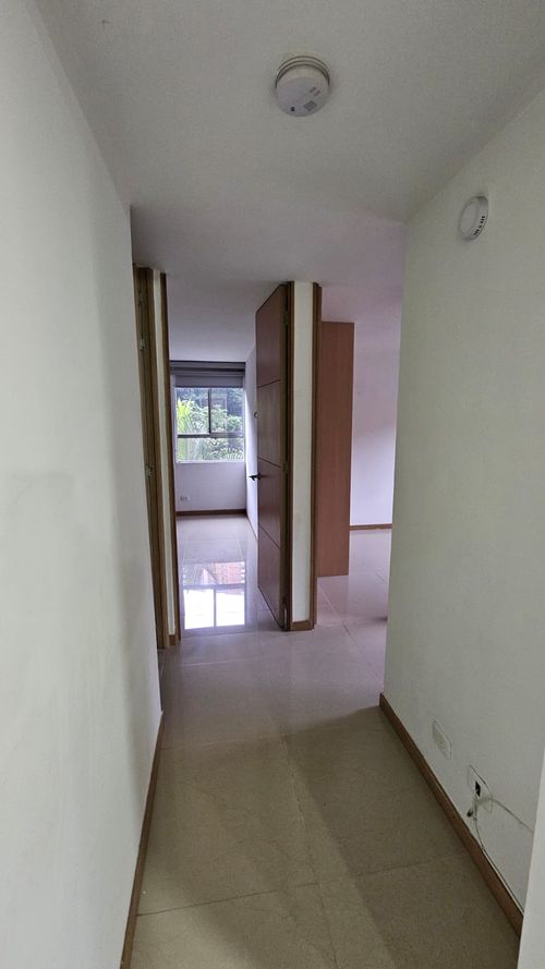 Apartamento de 3 alcobas en venta en Las Antillas, Envigado, 64 m² · foto 8 de 14
