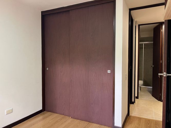 Apartamento de 3 alcobas en arriendo en Cumbres, Envigado, 98 m² · foto 8 de 10