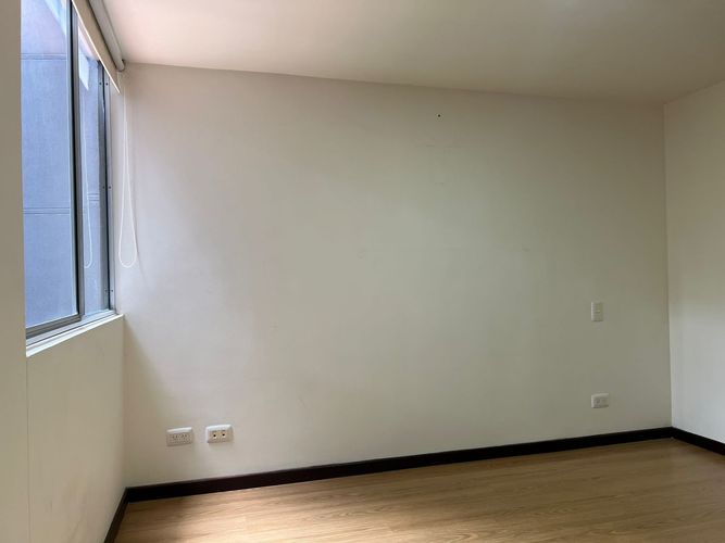 Apartamento de 3 alcobas en arriendo en Cumbres, Envigado, 98 m² · foto 5 de 10