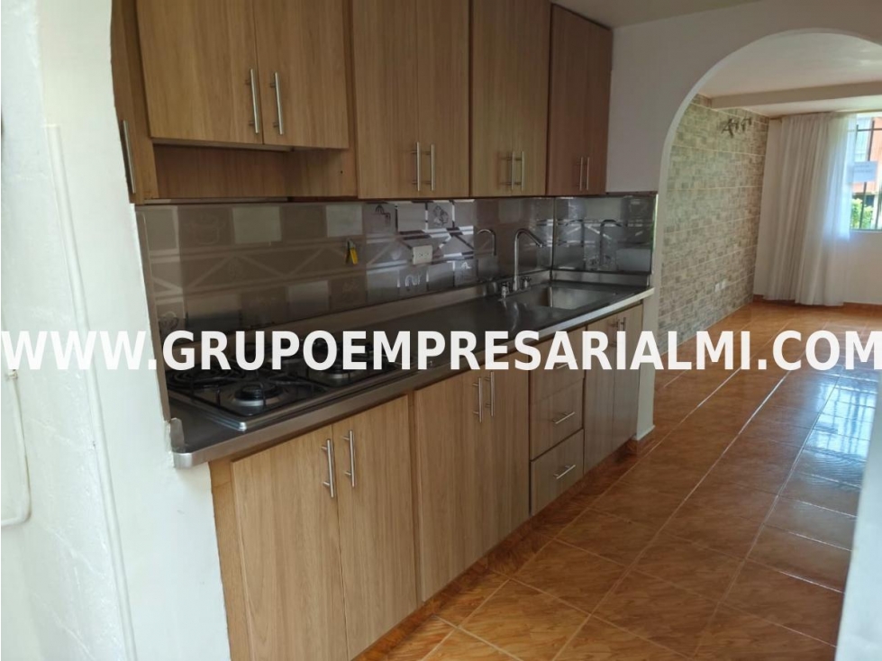 Apartaestudio for sale in Guayabal, Medellín 3