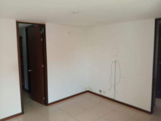 Apartamento de 3 alcobas en venta en La Flora, Cali, 100 m² · foto 10 de 17