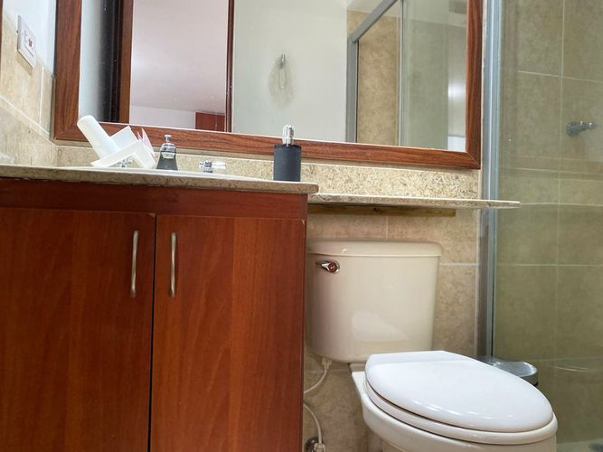 Apartamento de 3 alcobas en arriendo en Cumbres, Envigado, 96 m² · foto 17 de 18