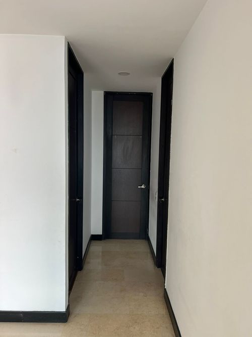 Apartamento de 4 alcobas en venta en Las Lomitas, Sabaneta, 120 m² · foto 13 de 16