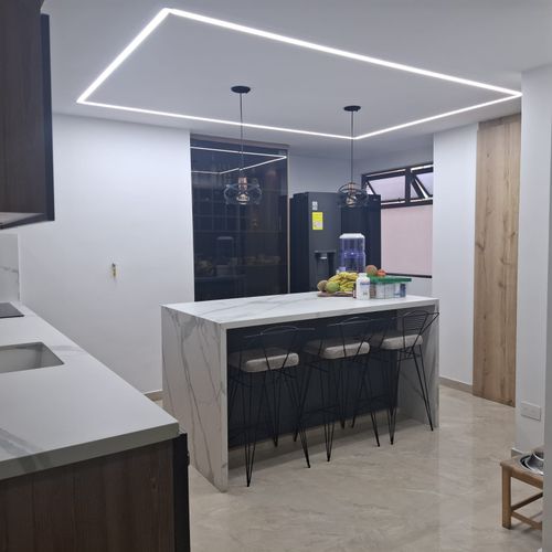 Apartamento de 3 alcobas en venta en La Aguacatala, Medellín, 128 m² · foto 6 de 16