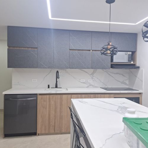 Apartamento de 3 alcobas en venta en La Aguacatala, Medellín, 128 m² · foto 8 de 16