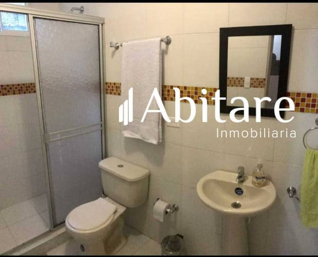 Casa de 6 alcobas en venta en Manga, Cartagena, 200 m² · foto 8 de 11