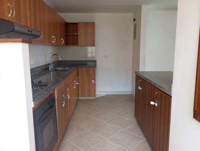 Apartamento de 2 alcobas en arriendo en La Florida, Medellín, 88 m² · foto 6 de 15