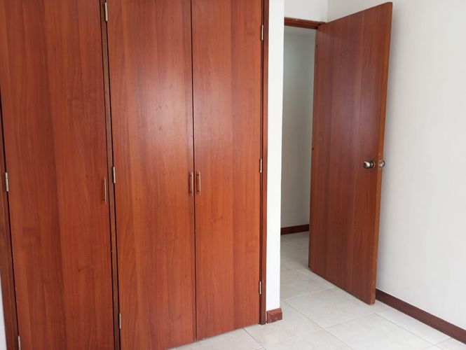 Apartamento de 2 alcobas en arriendo en La Florida, Medellín, 88 m² · foto 11 de 15