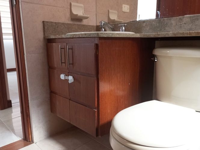 Apartamento de 2 alcobas en arriendo en La Florida, Medellín, 88 m² · foto 14 de 15