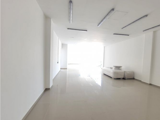 Local en arriendo en El Porvenir, Barranquilla, 126 m² · foto 2 de 8