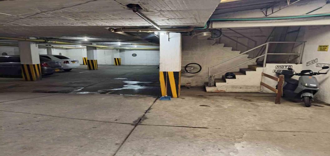 Edificio en venta en Santander, Armenia, 2200 m² · foto 8 de 12