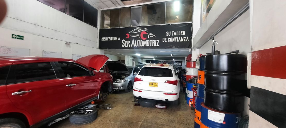 Edificio en venta en Aeropuerto, Pereira, 710 m² · foto 3 de 16