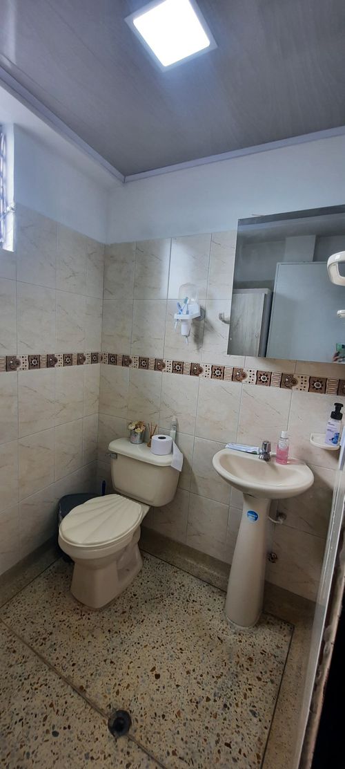 Edificio en venta en Aeropuerto, Pereira, 710 m² · foto 7 de 16