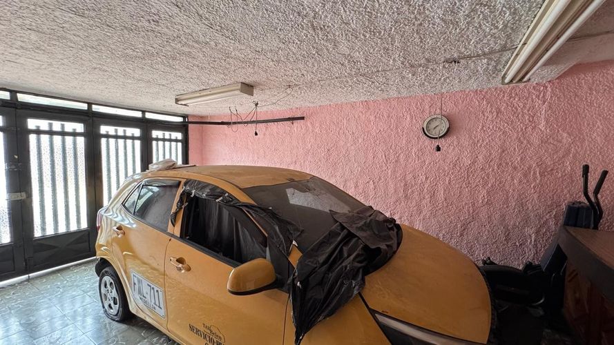 Casa de 4 alcobas en venta en La Gloria, Medellín, 160 m² · foto 15 de 15