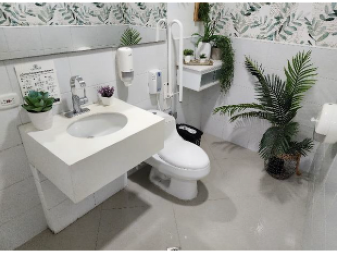 Local en venta en El Poblado, Medellín, 183 m² · foto 7 de 14