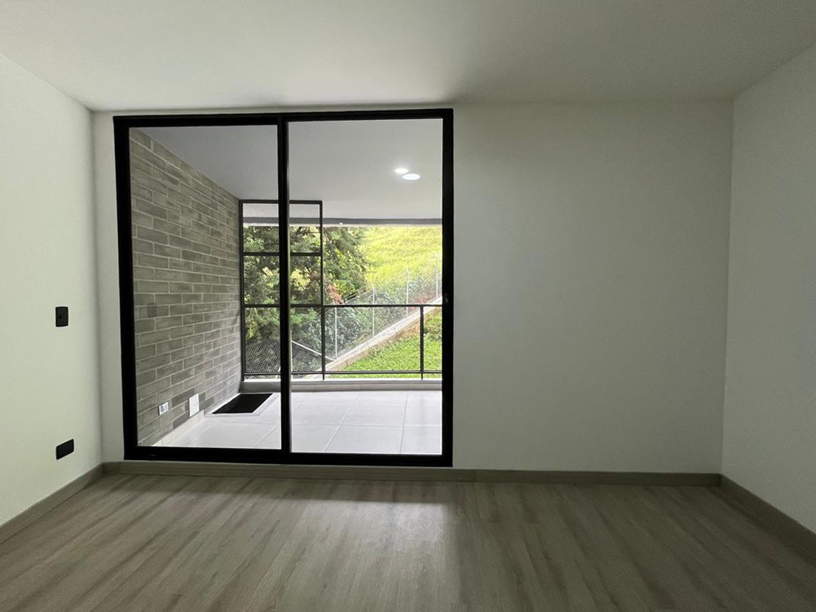 Apartamento en venta en Escobero, Envigado · foto 3 de 18