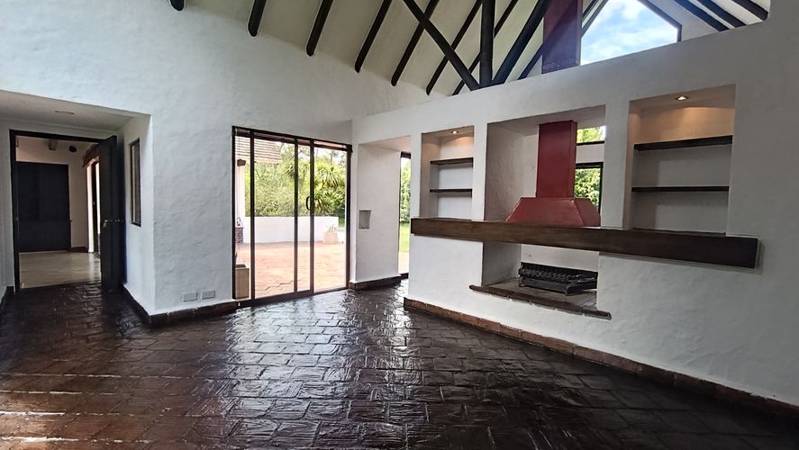 Casa de 3 alcobas en venta en Fagua, Chía, 377 m² · foto 3 de 20