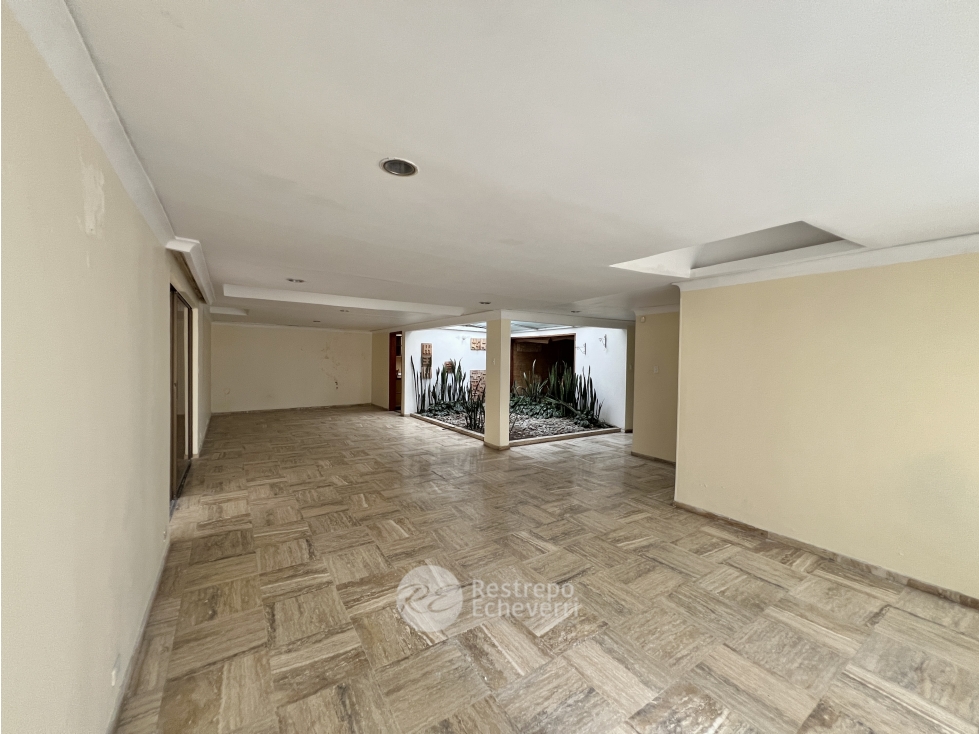 Casa en venta en La Camelia, Manizales · foto 2 de 24