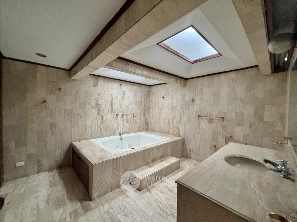 Casa en venta en La Camelia, Manizales · foto 7 de 24