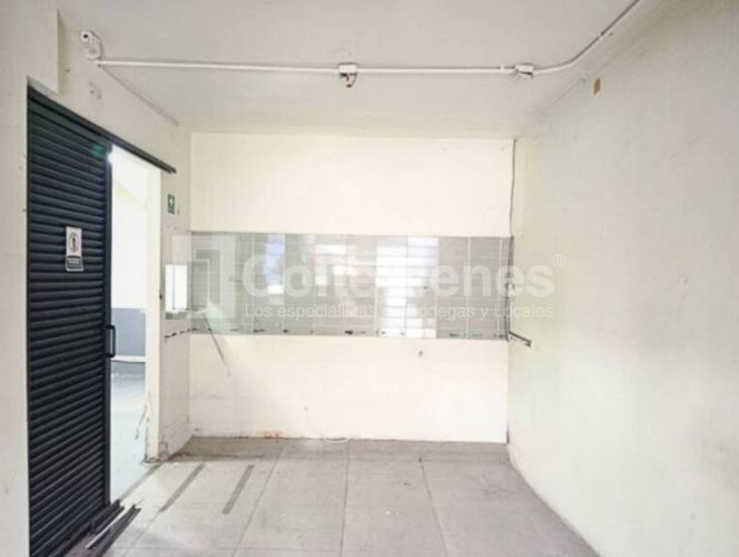 Local en arriendo en El Chagualo, Medellín, 75 m² · foto 4 de 6