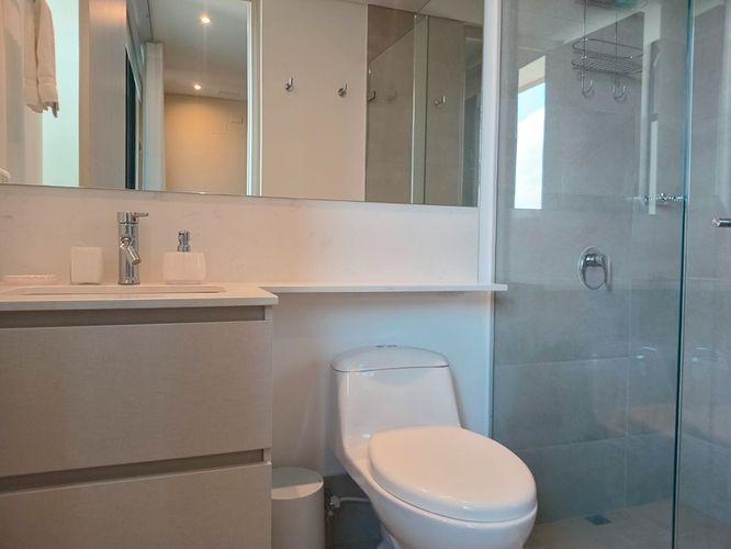 Apartamento de 2 alcobas en arriendo en El Poblado, Medellín, 109 m² · foto 19 de 20