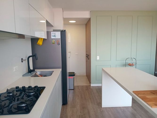 Apartamento de 2 alcobas en arriendo en El Poblado, Medellín, 109 m² · foto 14 de 20