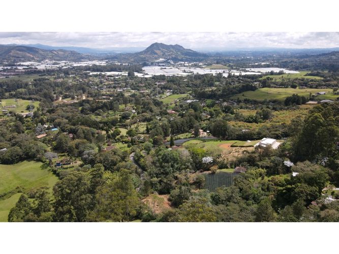 Finca en venta en Lomitas, La Ceja, 715 m² · foto 14 de 24