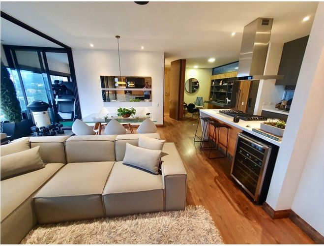 Apartamento de 2 alcobas en venta en El Poblado, Medellín, 129 m² · foto 8 de 15