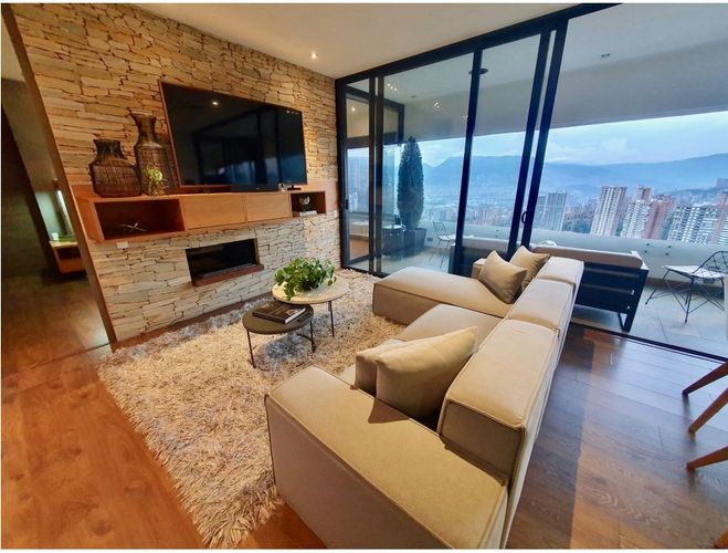 Apartamento de 2 alcobas en venta en El Poblado, Medellín, 129 m² · foto 14 de 15