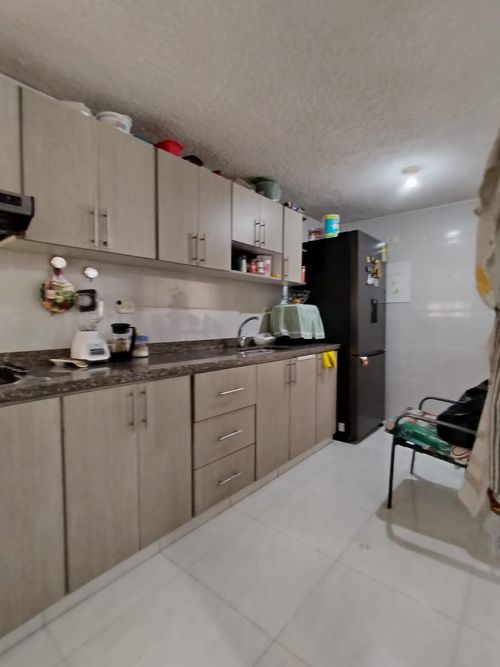 Apartamento de 3 alcobas en venta en San Alonso, Bucaramanga, 81 m² · foto 2 de 19