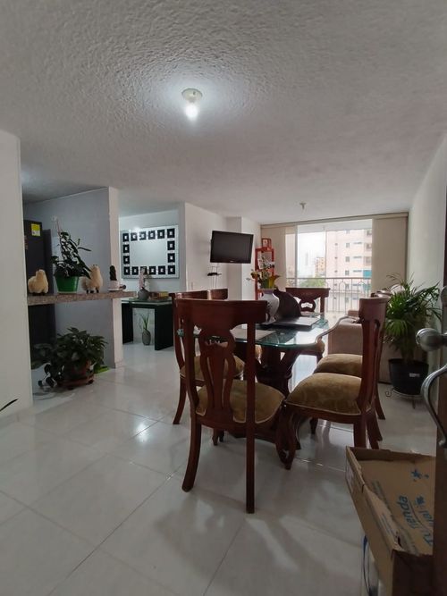 Apartamento de 3 alcobas en venta en San Alonso, Bucaramanga, 81 m² · foto 3 de 19