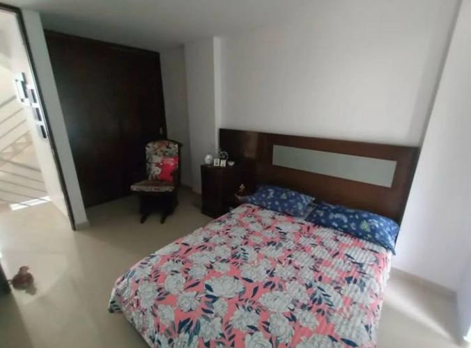 Casa de 3 alcobas en venta en Urbanizacion Diamante Ii Etapa, Bucaramanga, 230 m² · foto 2 de 7