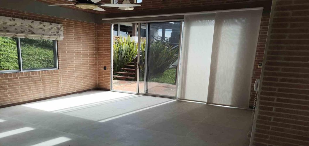 Casa de 6 alcobas en venta en Armenia, 456 m² · foto 6 de 24