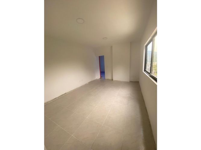 Bodega en arriendo en Cabecera San Antonio De Prado, Medellín, 320 m² · foto 14 de 21