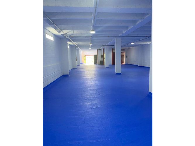 Bodega en arriendo en Cabecera San Antonio De Prado, Medellín, 320 m² · foto 16 de 21