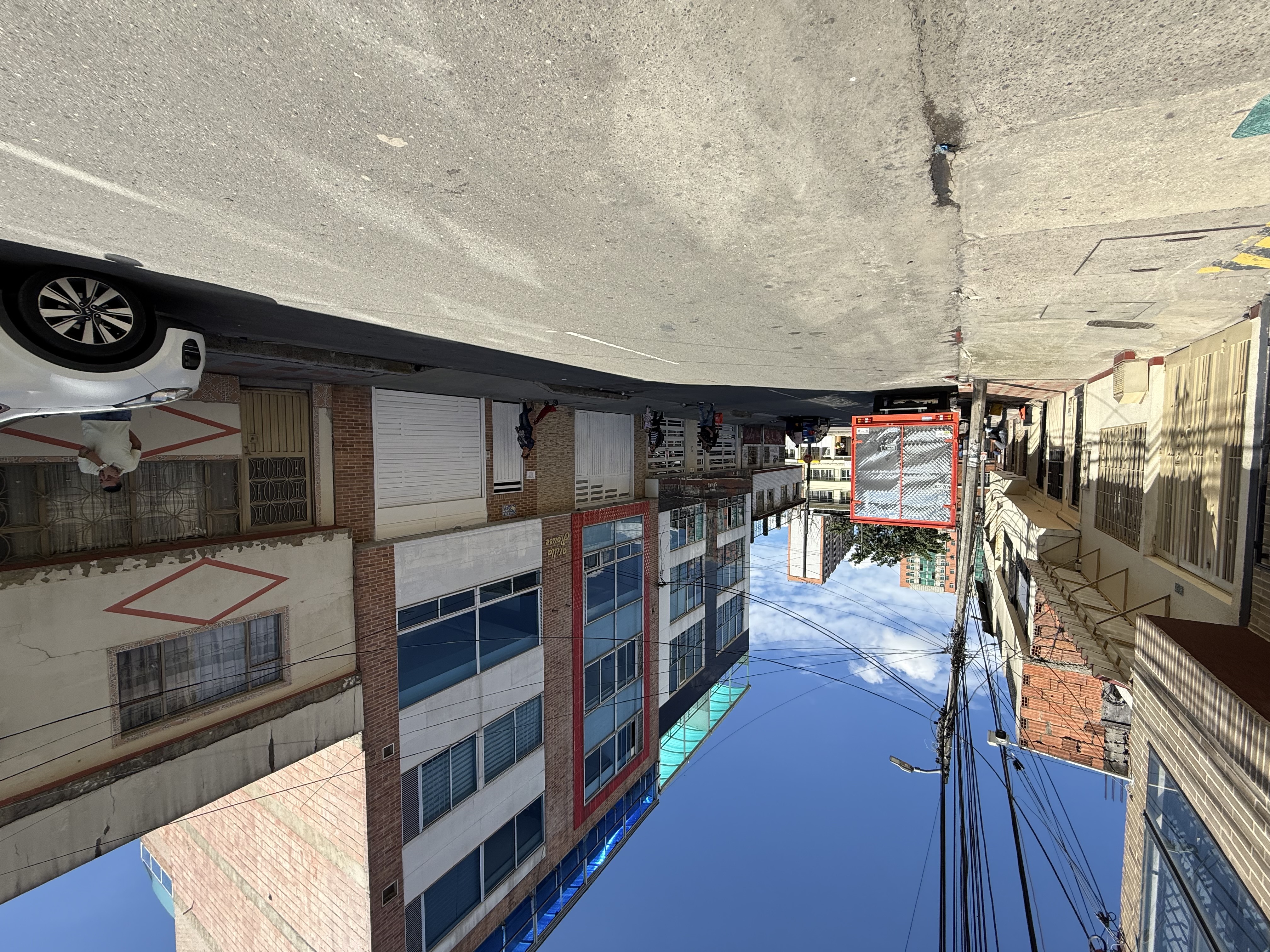 Apartamento en venta en Fontibon, Bogotá · foto 2 de 24